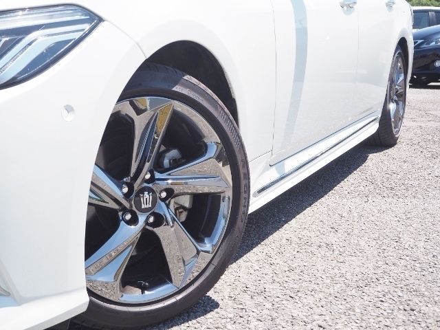 Toyota CROWN SEDAN 2018-06 3047-8