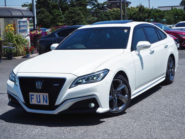 Toyota CROWN SEDAN 2018-06 3047-3