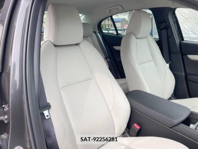 Mazda MAZDA3 2019-07 325408-8