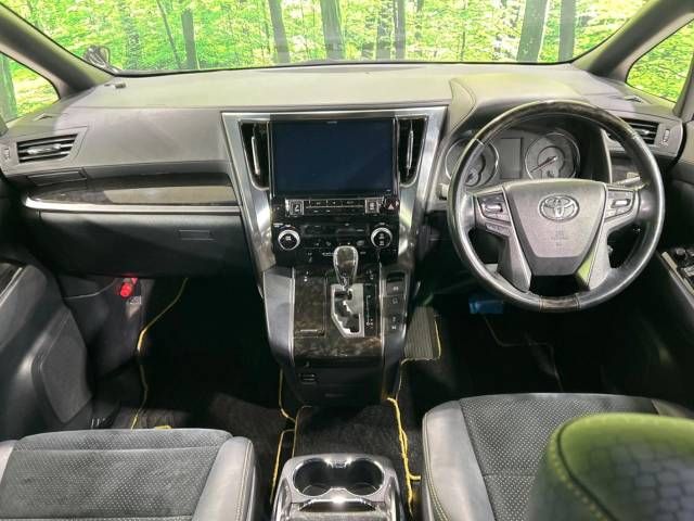 Toyota VELLFIRE 2017-09 185183-1