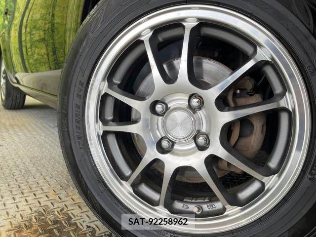 Nissan CUBE 2013-01 378447-13