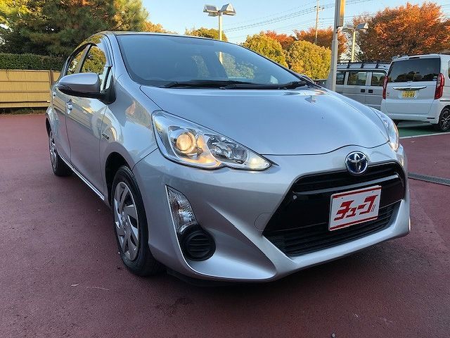 Toyota AQUA 2015-04 187839-26