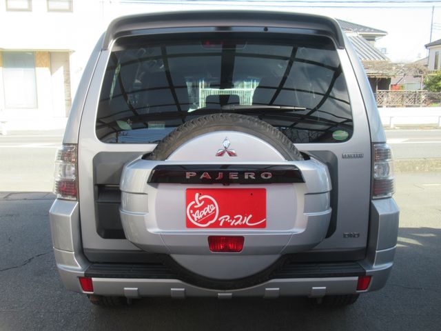 Mitsubishi PAJERO 2013-06 191406-4