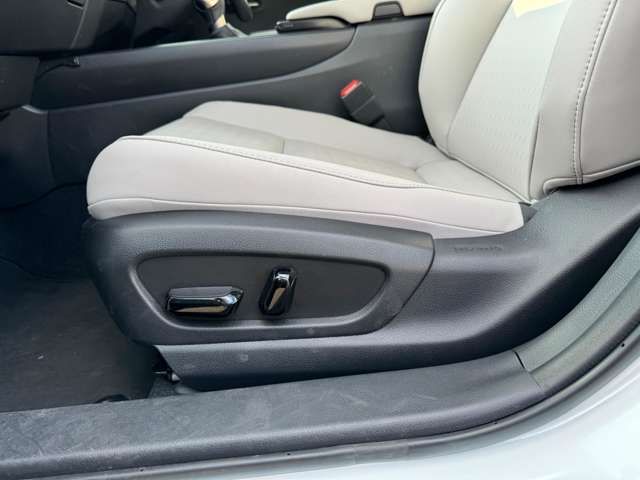 Lexus UX 2021-12 191737-17