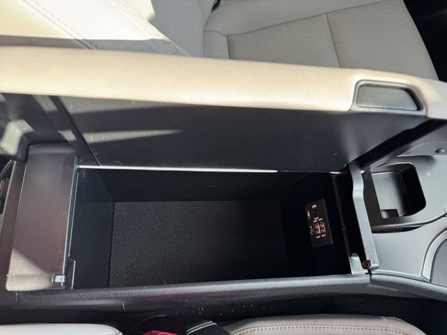Lexus UX 2021-12 191737-23