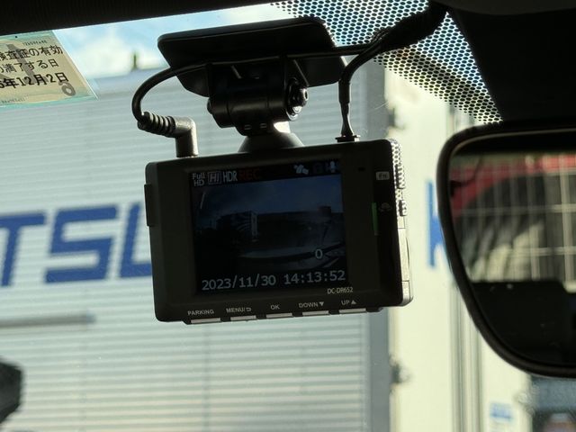 Lexus UX 2021-12 191737-25