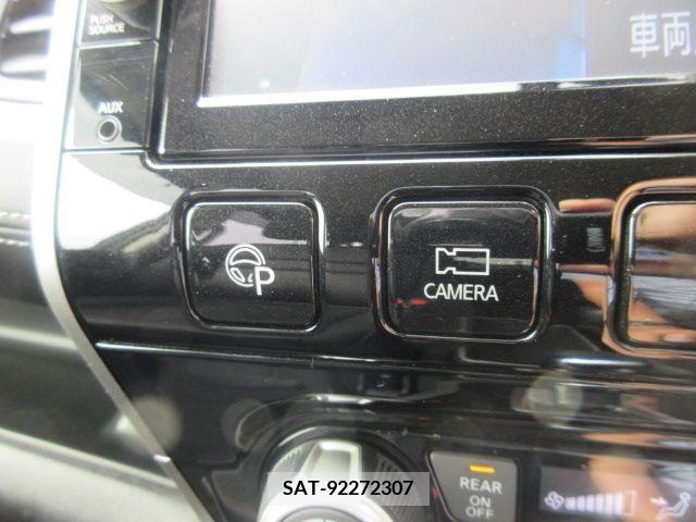 Nissan SERENA 2018-11 324981-15