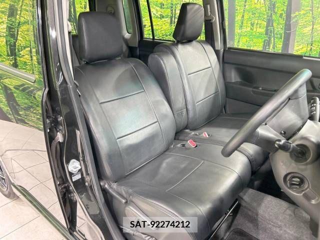 Toyota PIXIS SPACE 2015-07 384886-8