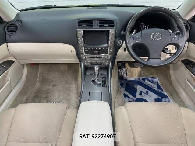 Lexus IS 2009-09 275453-1
