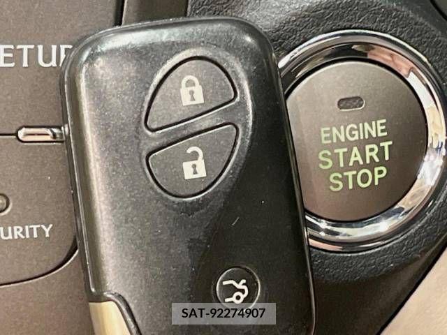 Lexus IS 2009-09 275453-6