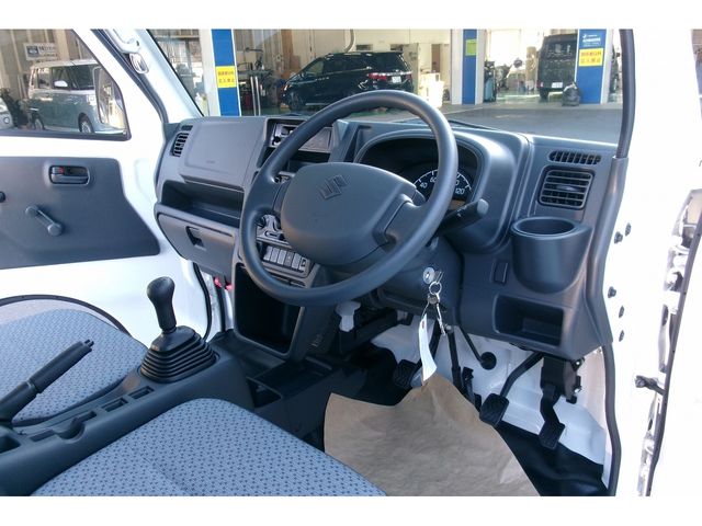 Suzuki CARRY TRUCK 2022-12 17079-9