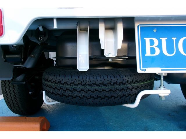 Suzuki CARRY TRUCK 2022-12 17079-8