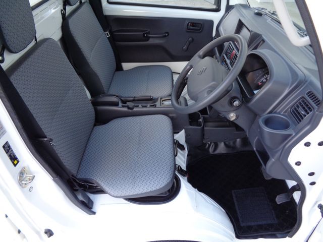 Suzuki CARRY TRUCK 2017-12 1970-4