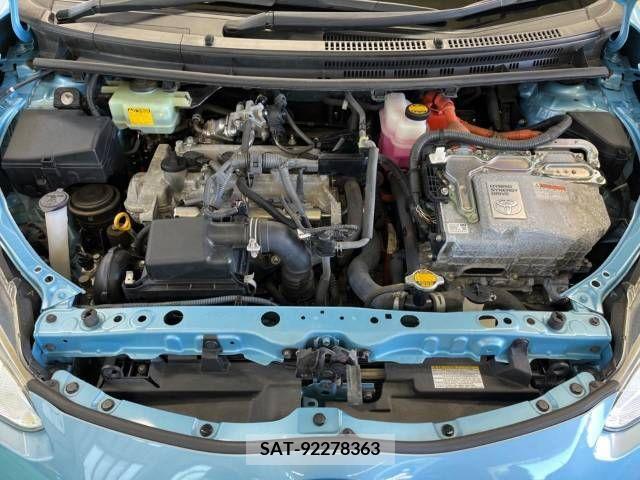 Toyota AQUA 2015-07 384174-18