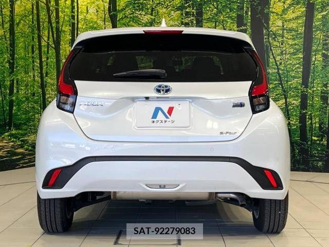 Toyota AQUA 2022-02 260420-15