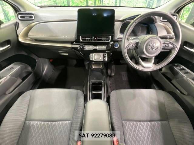 Toyota AQUA 2022-02 260420-1