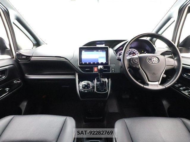 Toyota ESQUIRE 2019-09 321669-2