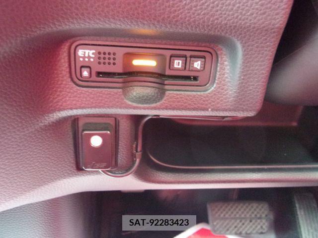 Honda N BOX CUSTOM 2019-11 325703-8