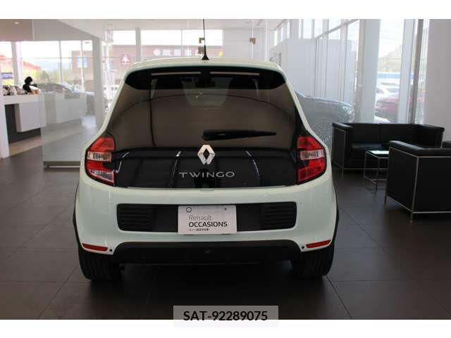 Renault TWINGO 2018-01 374394-6
