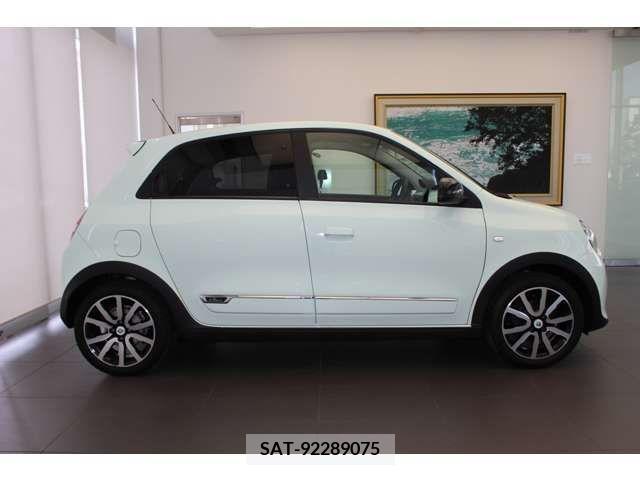 Renault TWINGO 2018-01 374394-3