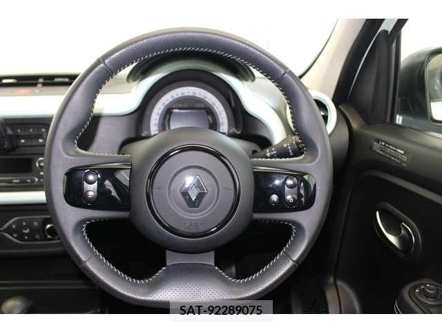 Renault TWINGO 2018-01 374394-9