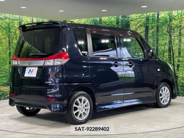 Suzuki SOLIO 2011-12 368364-17