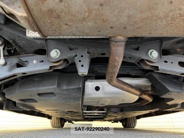 Toyota C-HR 2017-06 264052-19