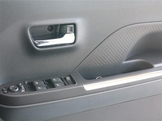 Daihatsu TANTO CUSTOM 2022-12 12523-2