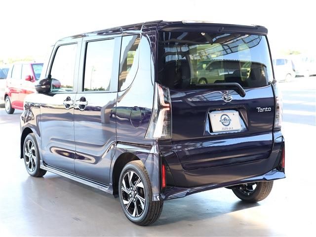 Daihatsu TANTO CUSTOM 2022-12 12523-21