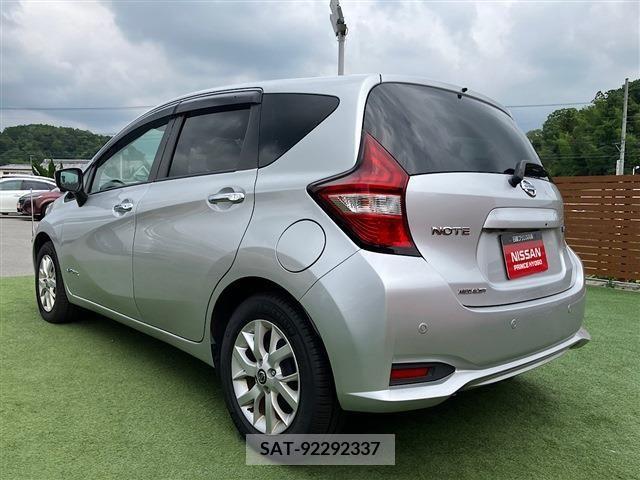Nissan NOTE 2019-03 392957-21