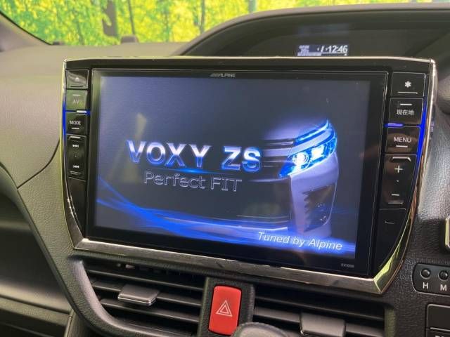 Toyota VOXY 2014-03 183912-2