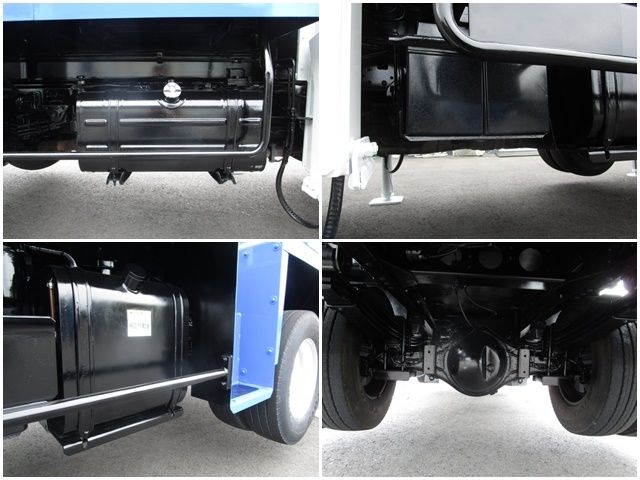 Hino DUTRO 2012-08 24074-17