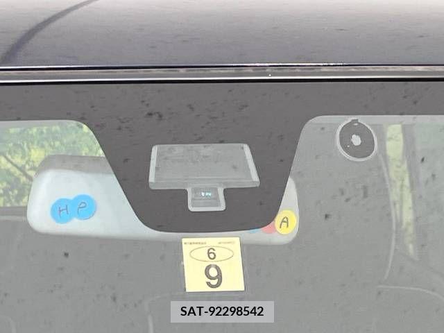 Suzuki HUSTLER 2015-08 328104-2