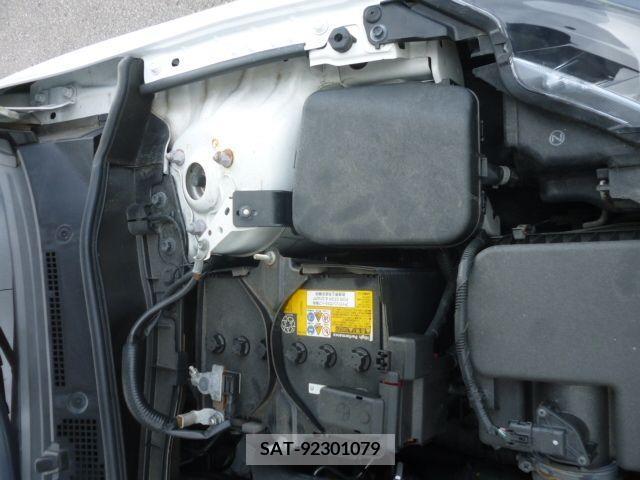 Mazda DEMIO 2015-06 345287-19