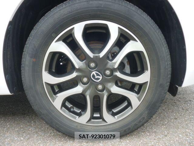 Mazda DEMIO 2015-06 345287-17