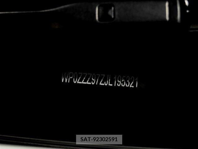 Porsche PANAMERA 2018-04 319948-2