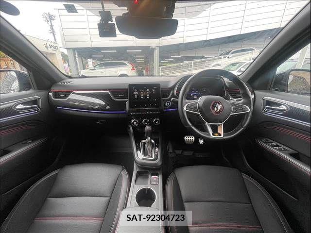Renault Arkana 2022-11 336382-1