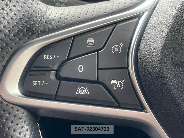 Renault Arkana 2022-11 336382-9