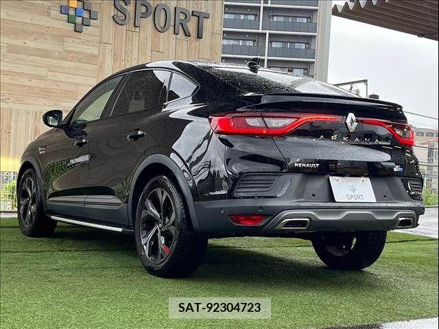 Renault Arkana 2022-11 336382-16