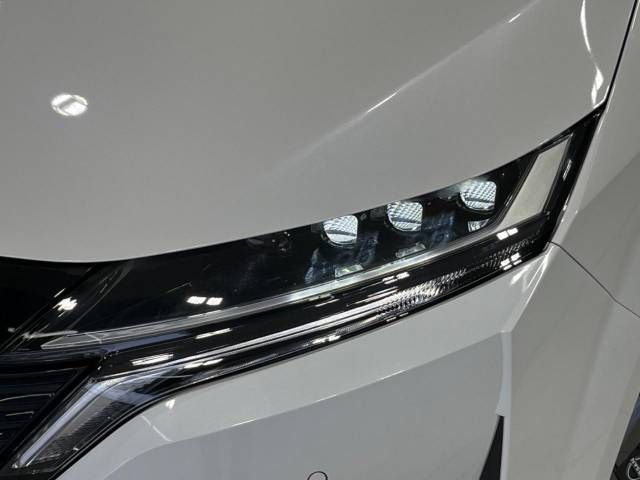 Nissan AURA 2021-10 13023-13