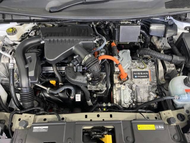 Nissan AURA 2021-10 13023-19