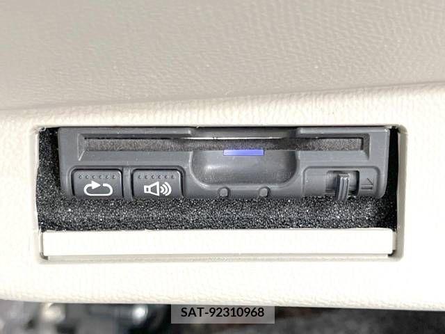 Nissan ROOX 2013-01 276195-6