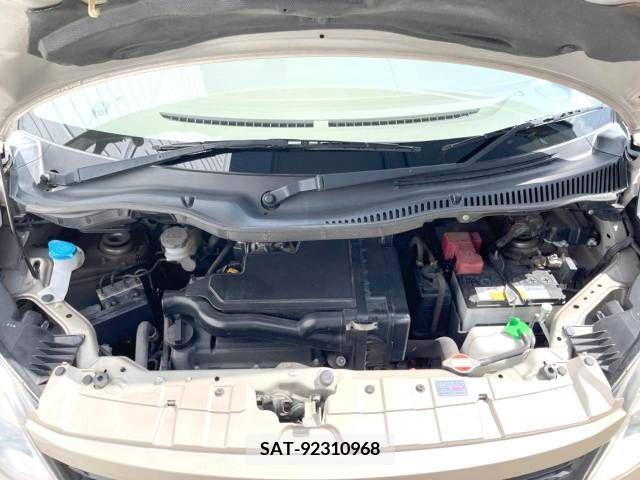 Nissan ROOX 2013-01 276195-17