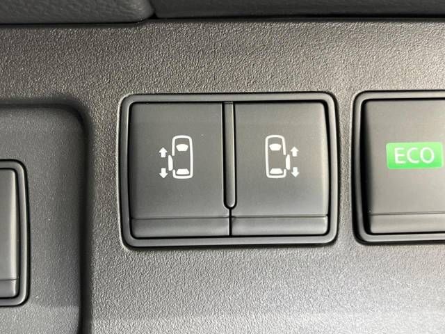 Nissan SERENA 2015-02 184404-5