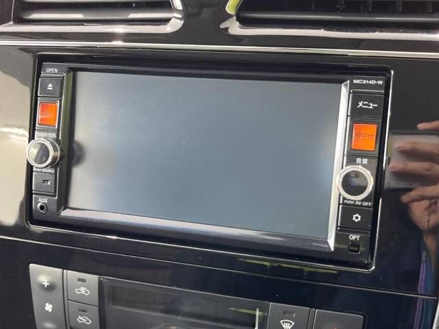 Nissan SERENA 2015-02 184404-6