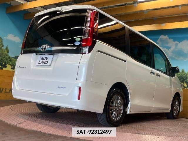 Toyota ESQUIRE 2016-09 359797-17