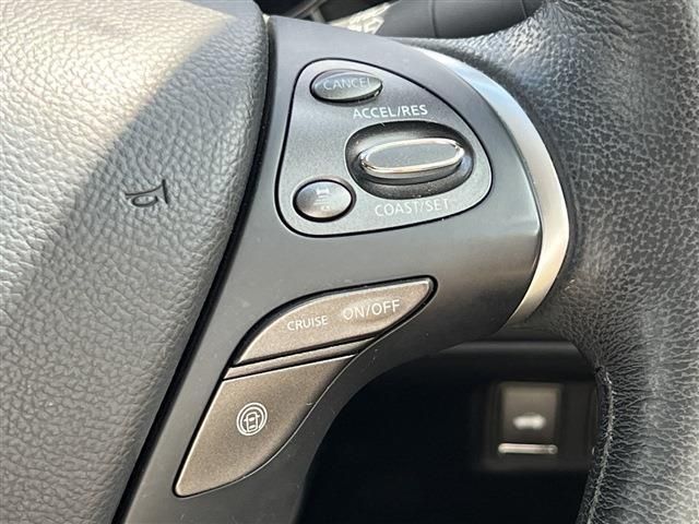 Nissan FUGA HYBRID 2012-03 15613-13