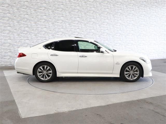 Nissan FUGA HYBRID 2012-03 15613-8
