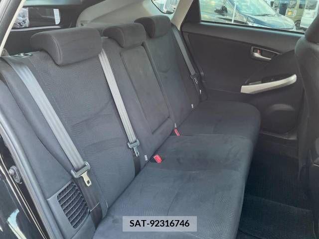 Toyota PRIUS 2015-06 366663-11