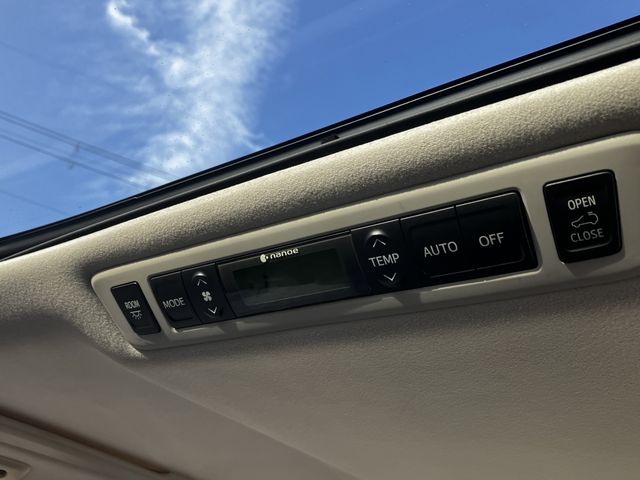 Toyota ALPHARD HYBRID 2013-10 184858-11